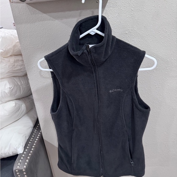 Columbia Black Fleece Vest - Picture 1 of 4